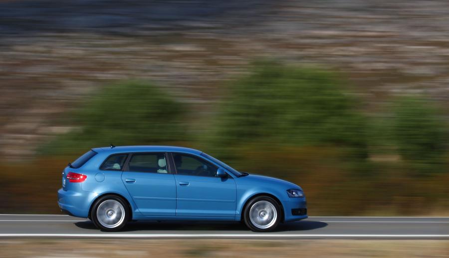  Audi A3 Sportback (8PA) 2008 года  (WW) (фото 3 из 20)